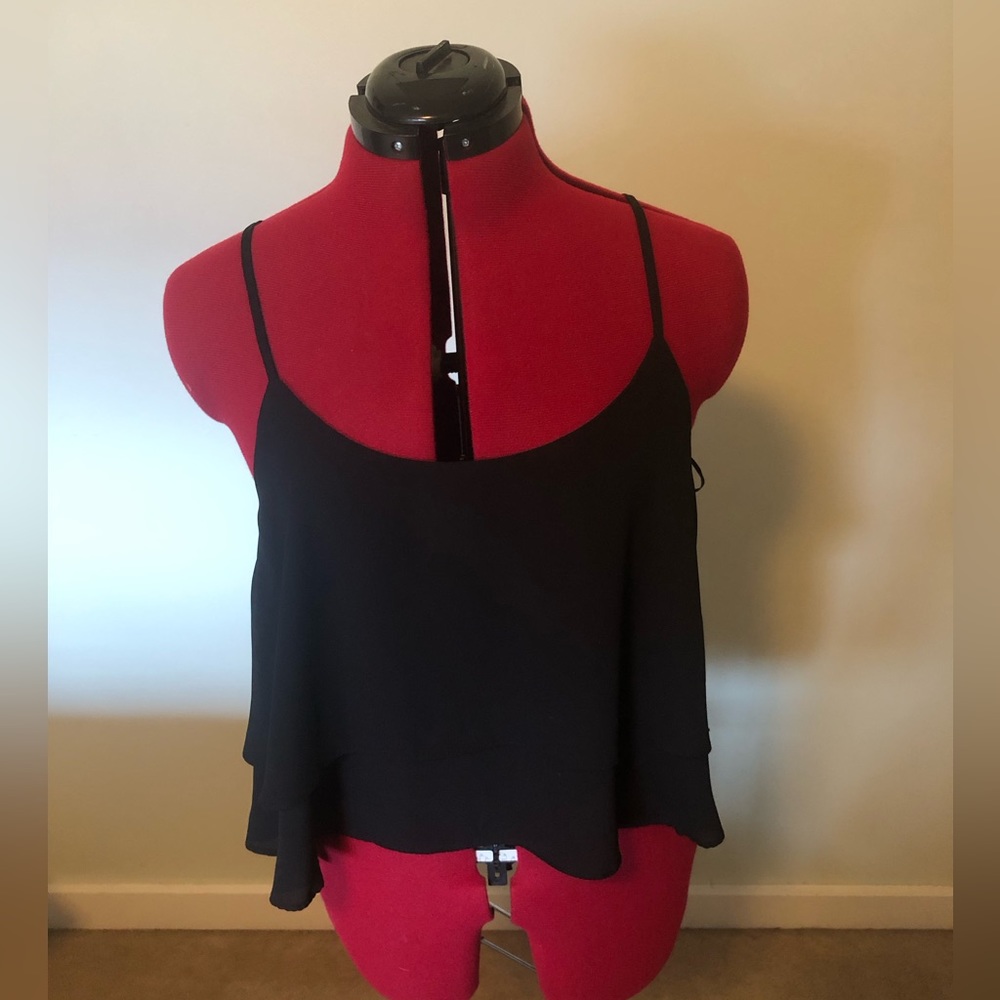 Flowy crop-top